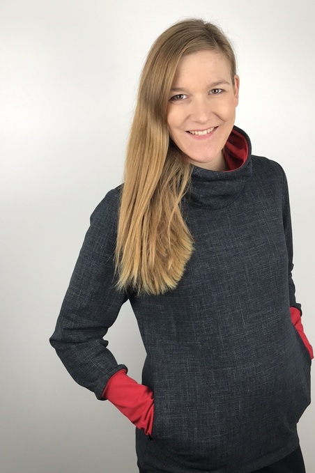 Mikina s kapucí černá Jeans a červená