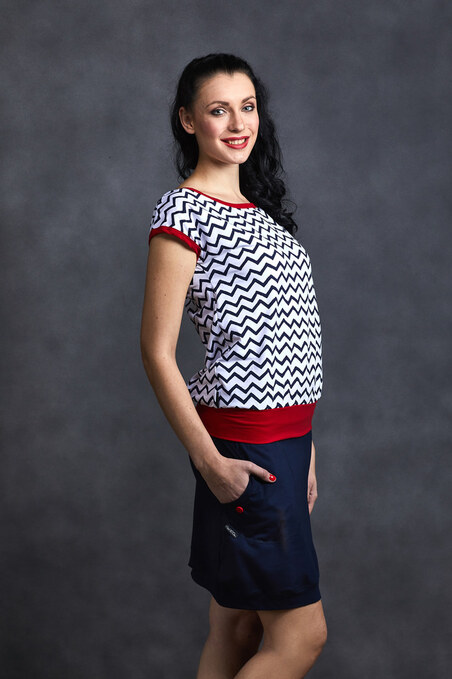 Tucked White/Blue Cik Cak and Red