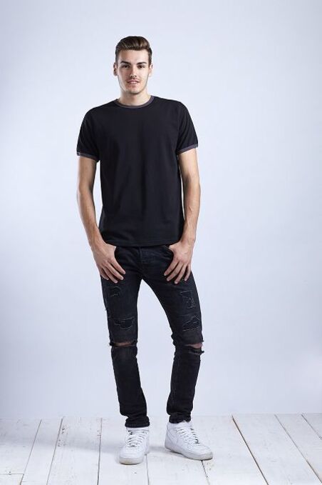 Men's T-Shirt Black and Gray