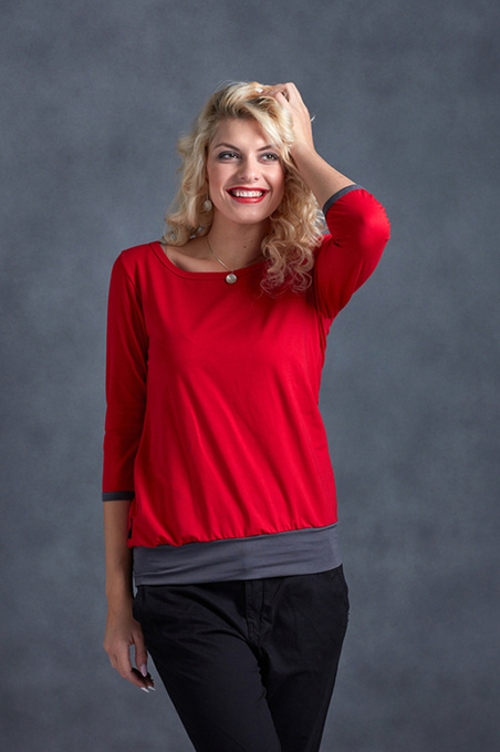 Tucked 3/4 Sleeve Red and Gray