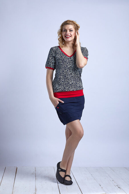 Tucked V Dark Blue/White Letters and Red